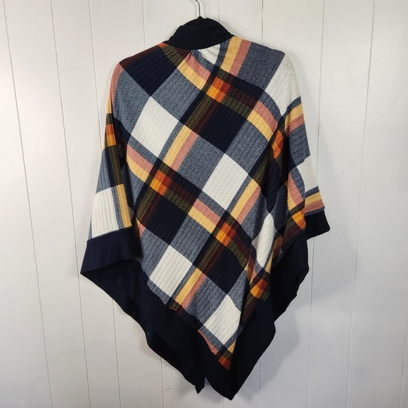 Pure Essence Navy Plaid Poncho Wrap Sweater Scarf XS Small Apres Yoga Outerwear - Picture 2 of 10
